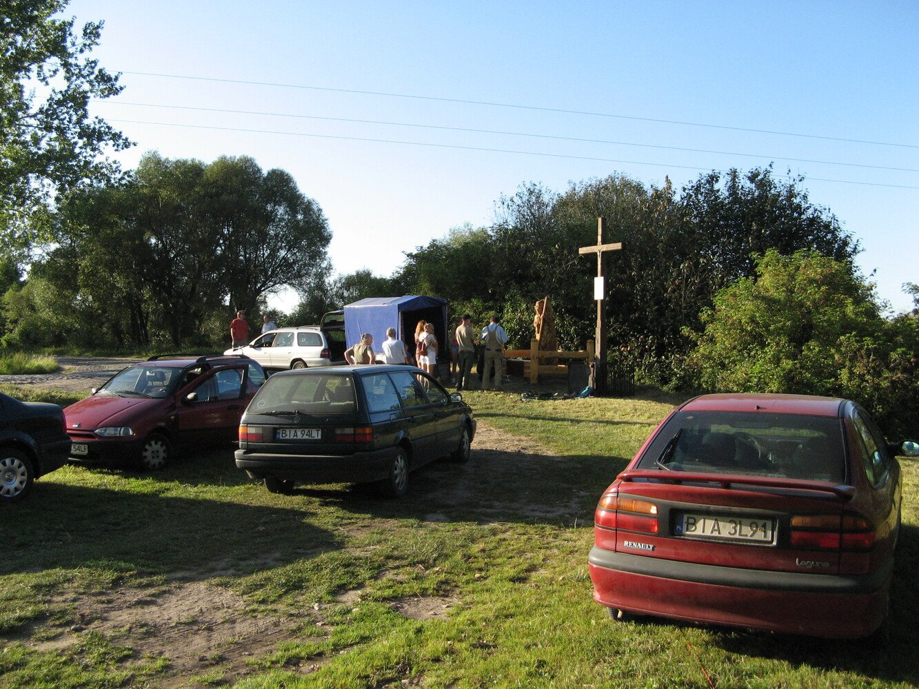 2009-08-21 instalacja pomnika W. Puchalskiego; zdjęcie Adam Malesiński.