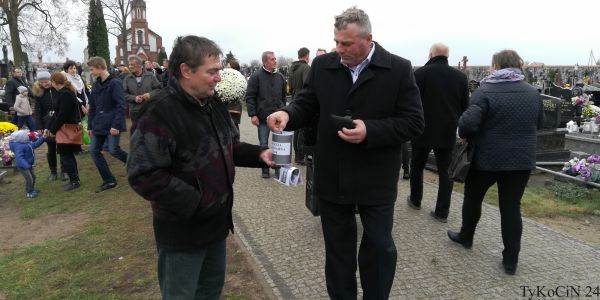 kwesta cmentarna 2019