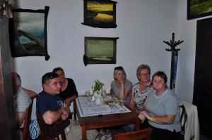 Wernisaż wystawy "Malowanie ciszy" Dariusza GumowskiegoGaleria Sztuki i Smaku "Opowieści z Narwi"